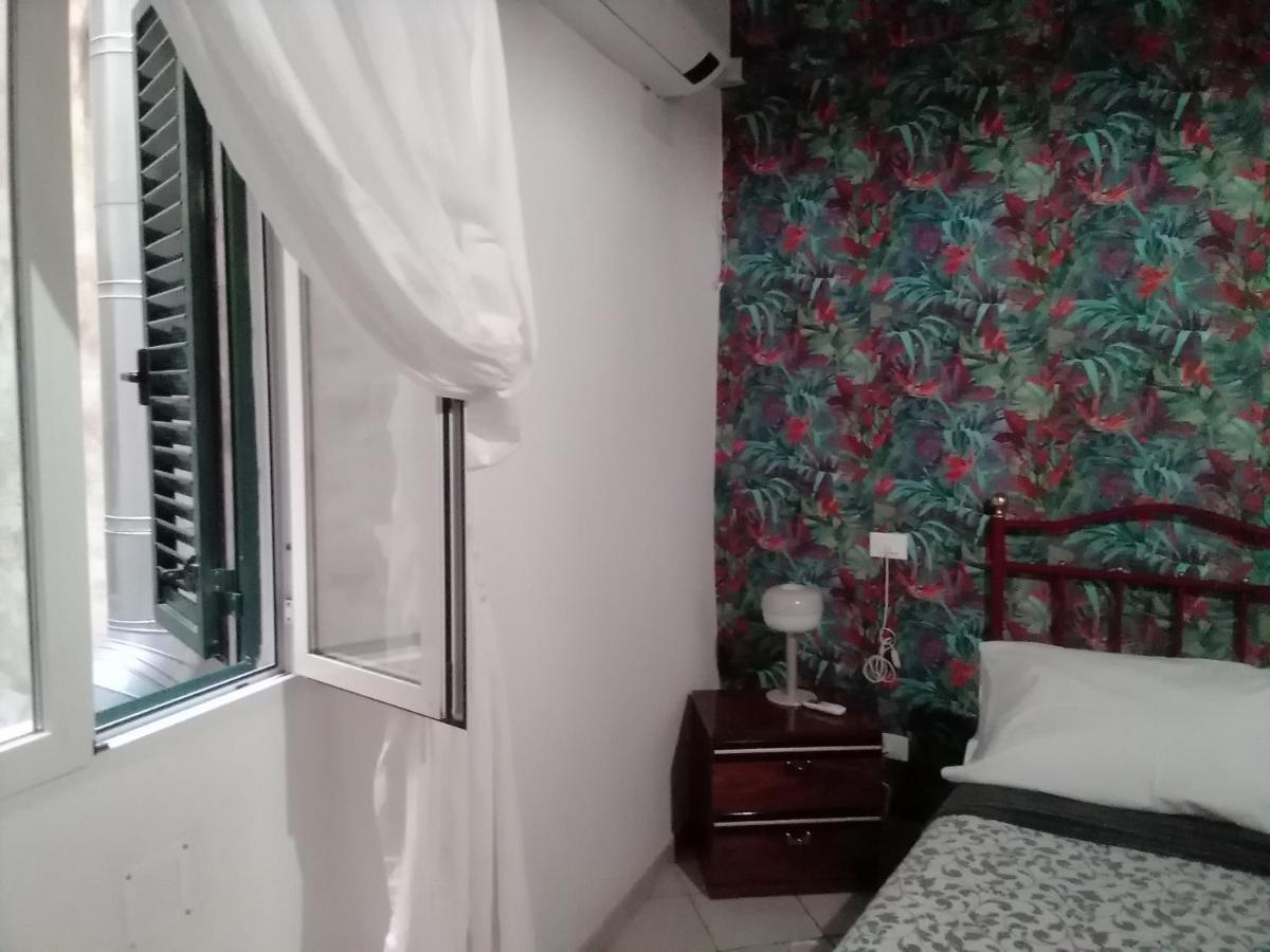 Casina Del Porto Villa ลีวอร์โน ภายนอก รูปภาพ