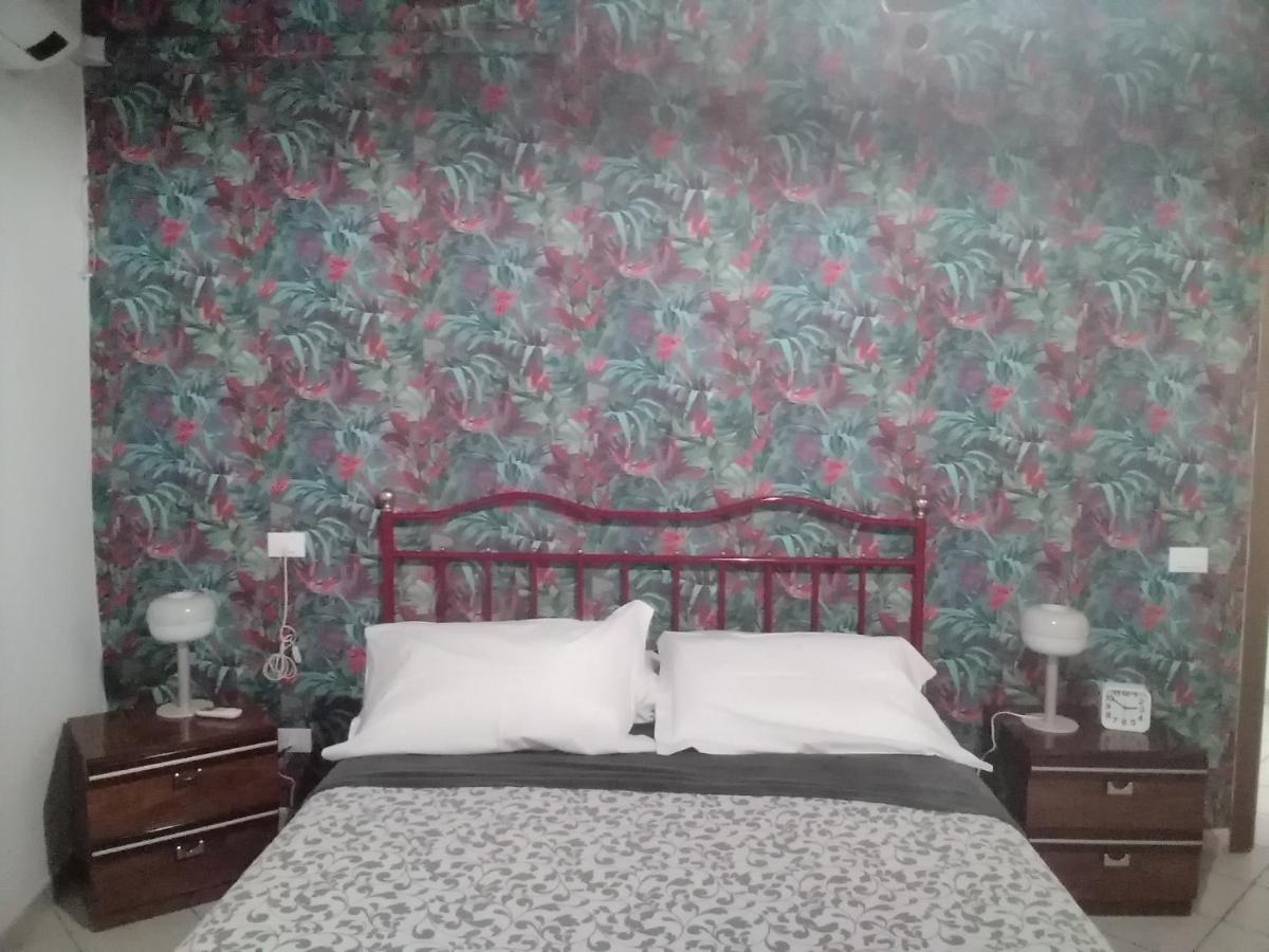Casina Del Porto Villa ลีวอร์โน ภายนอก รูปภาพ